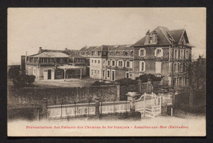 Préventorium des Enfants des Chemins de fer français, Carte postale, ca 1925 © CCGPF Fonds cheminot